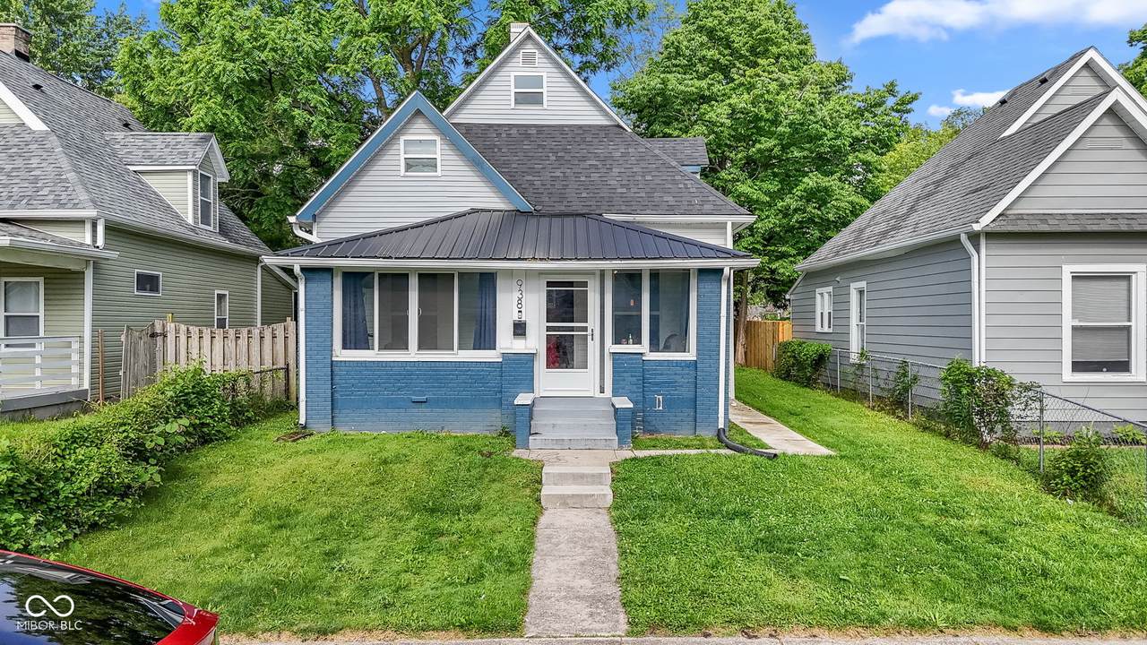 938 Tuxedo Street - Photo 1