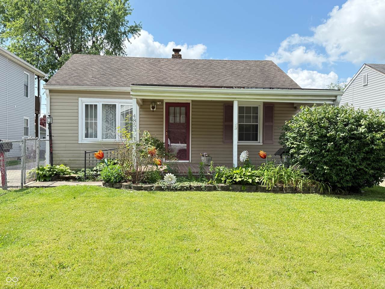 4853 Wentworth Boulevard - Photo 1