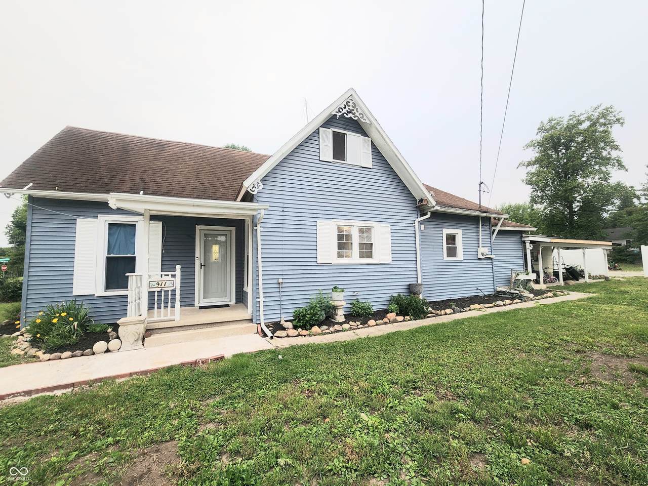 911 Samuel Milroy Road - Photo 1