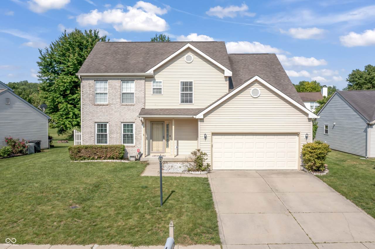 2326 Gradison Circle - Photo 1