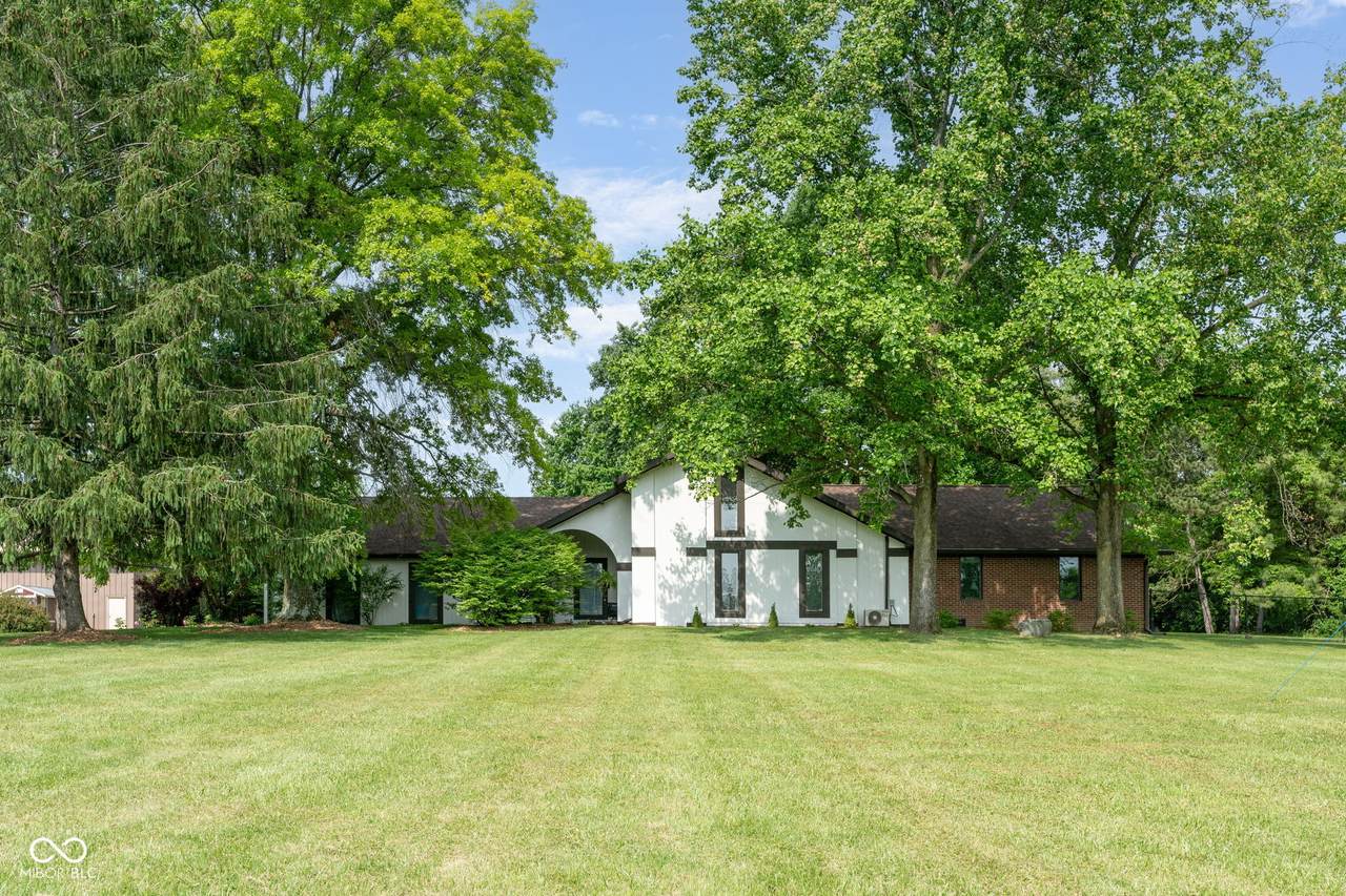15812 Joliet Road - Photo 1