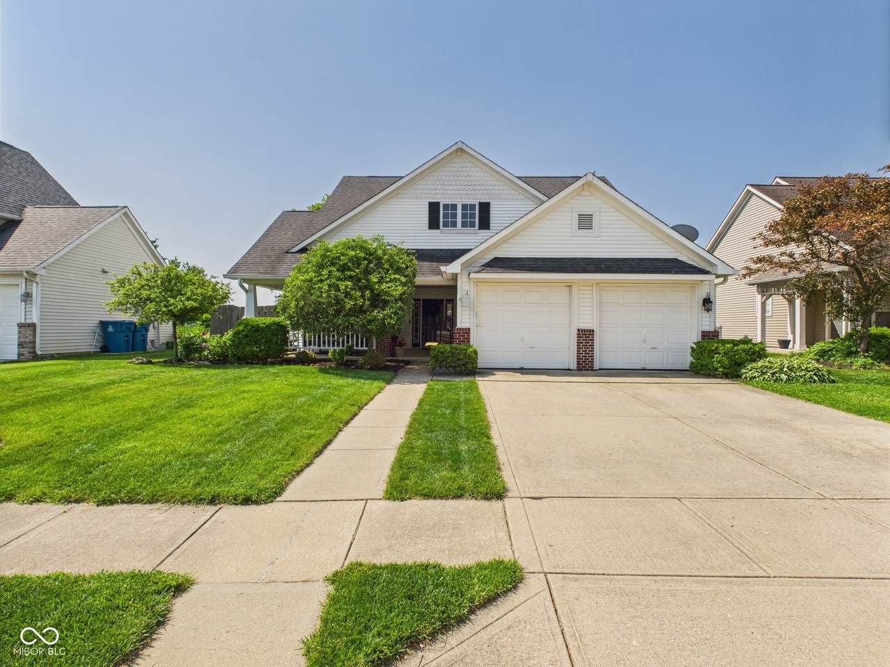 9635 Shasta Drive - Photo 1