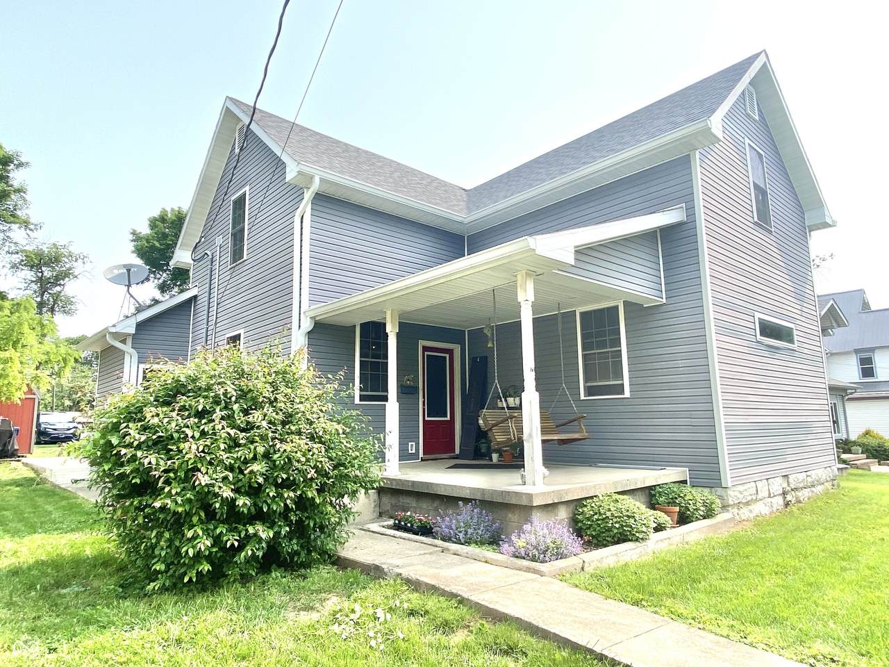 725 Washington Street - Photo 1