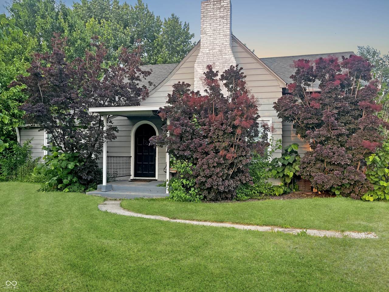 1141 Shadeland Avenue - Photo 1