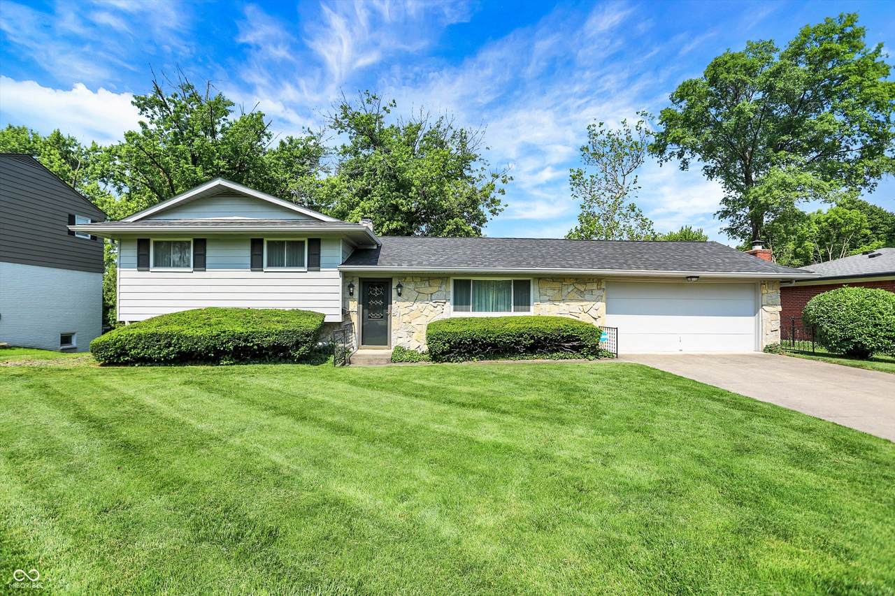 5236 Daniel Drive - Photo 1