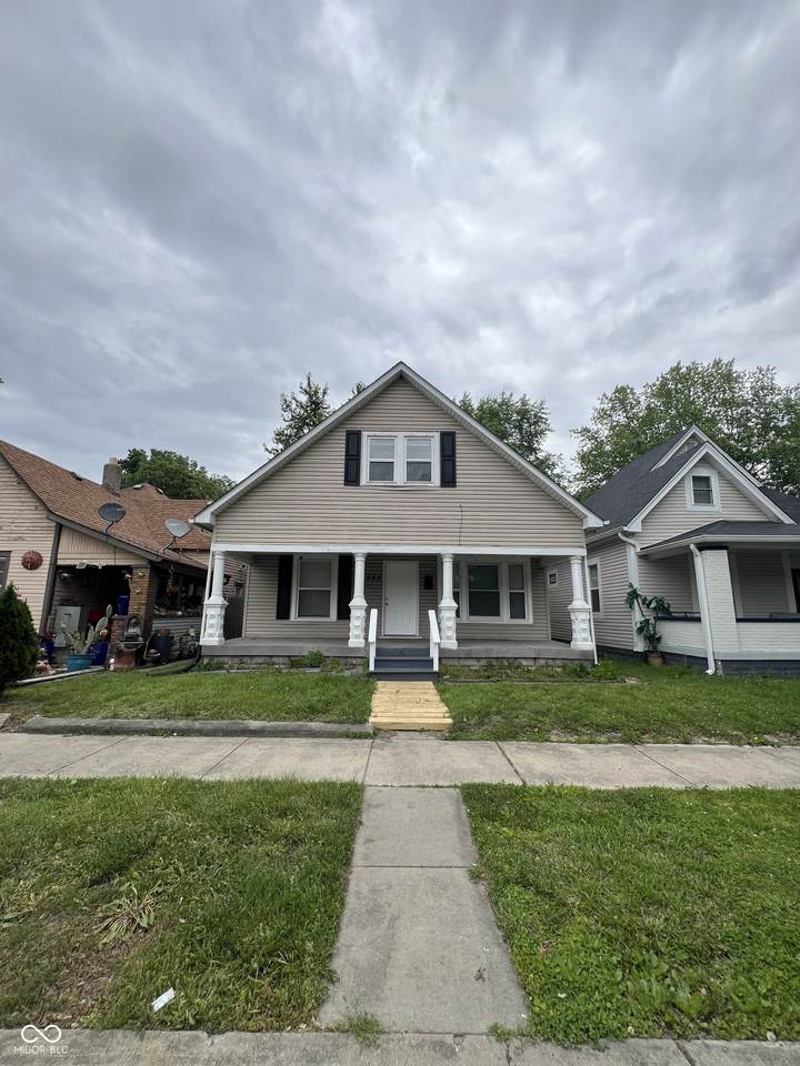 733 Haugh Street - Photo 1