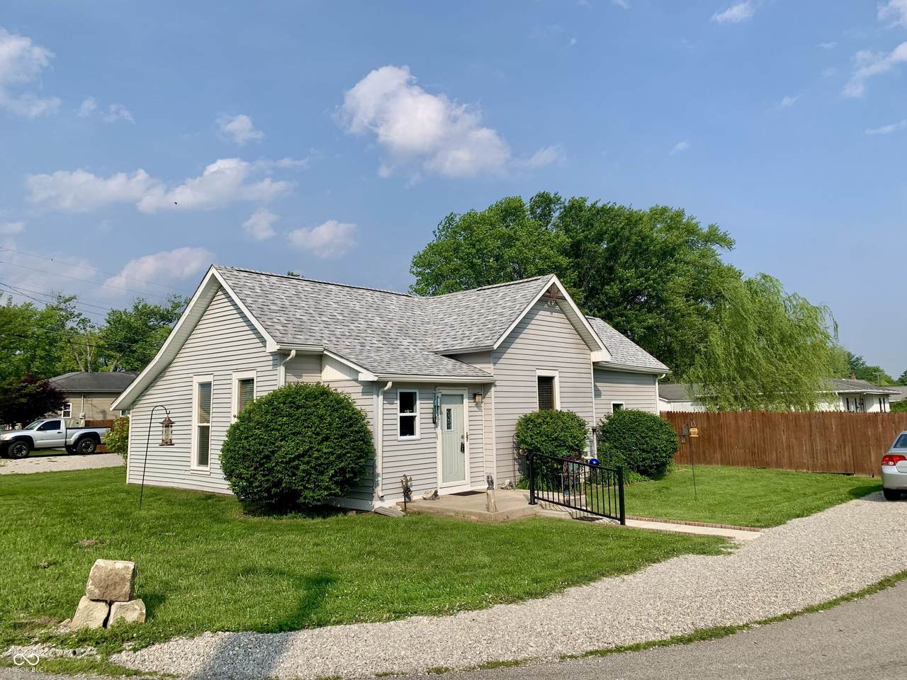107 11th Street - Photo 1