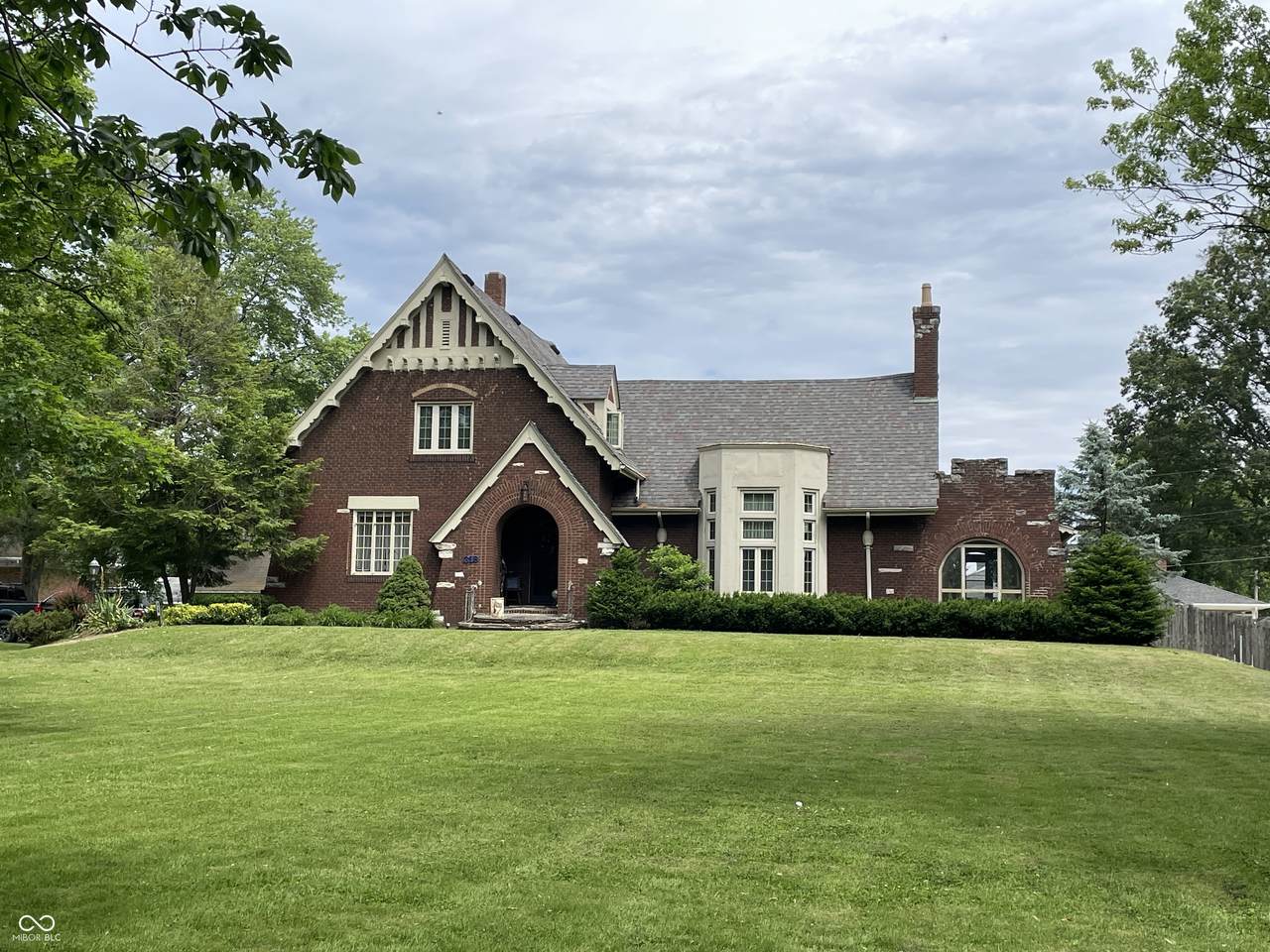 318 Park Drive - Photo 1