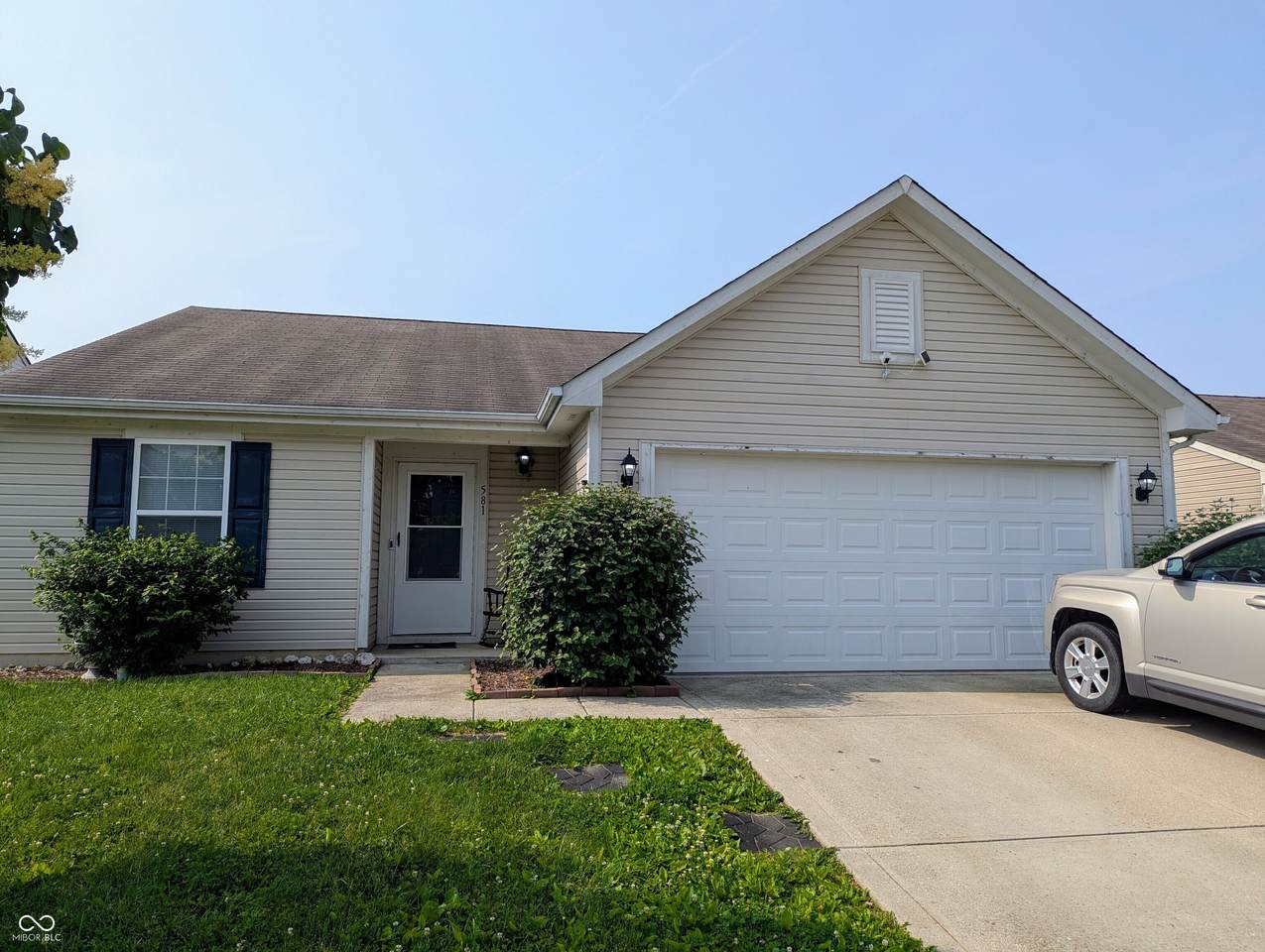 581 Grassy Bend Drive - Photo 1