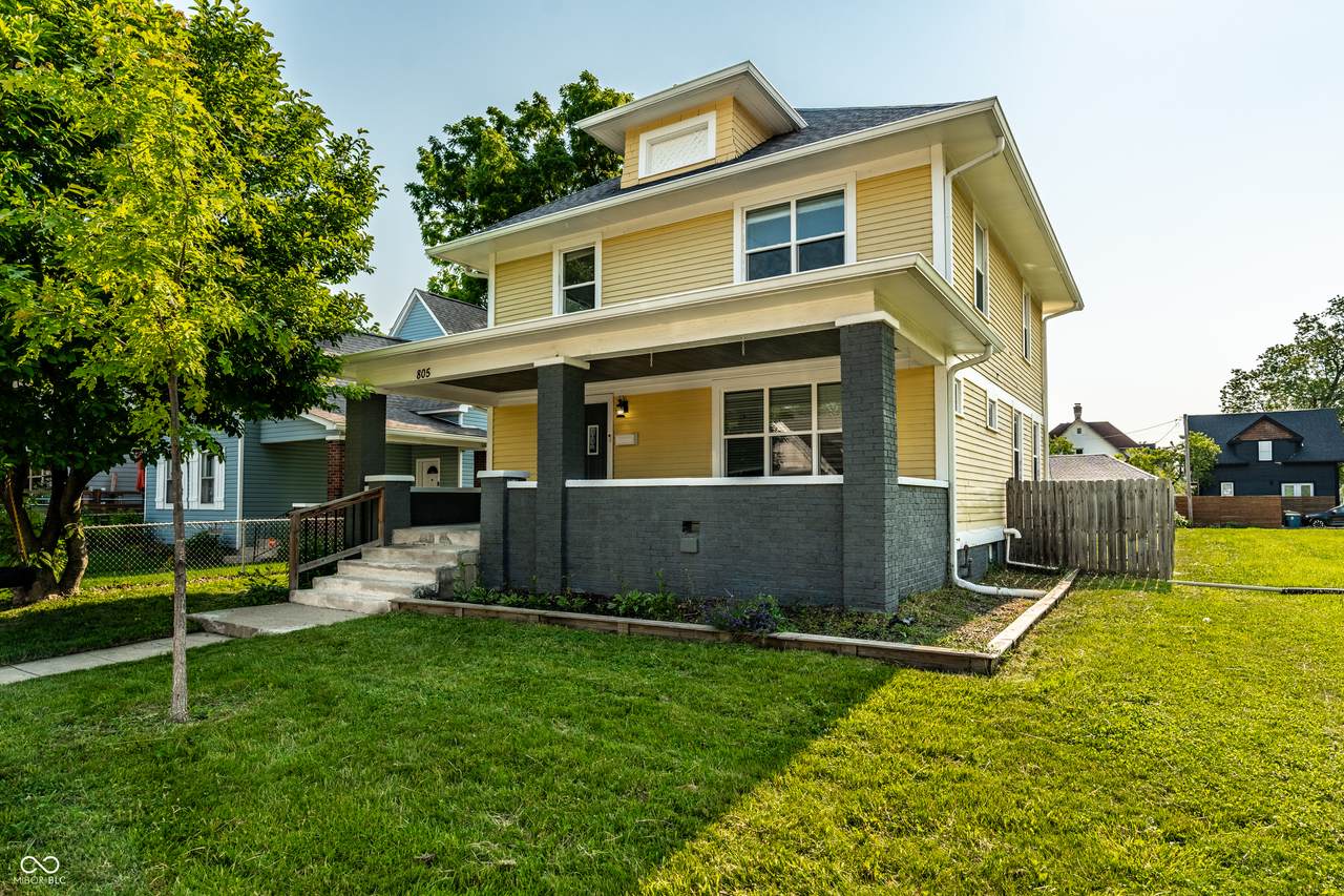 805 Temple Avenue - Photo 1