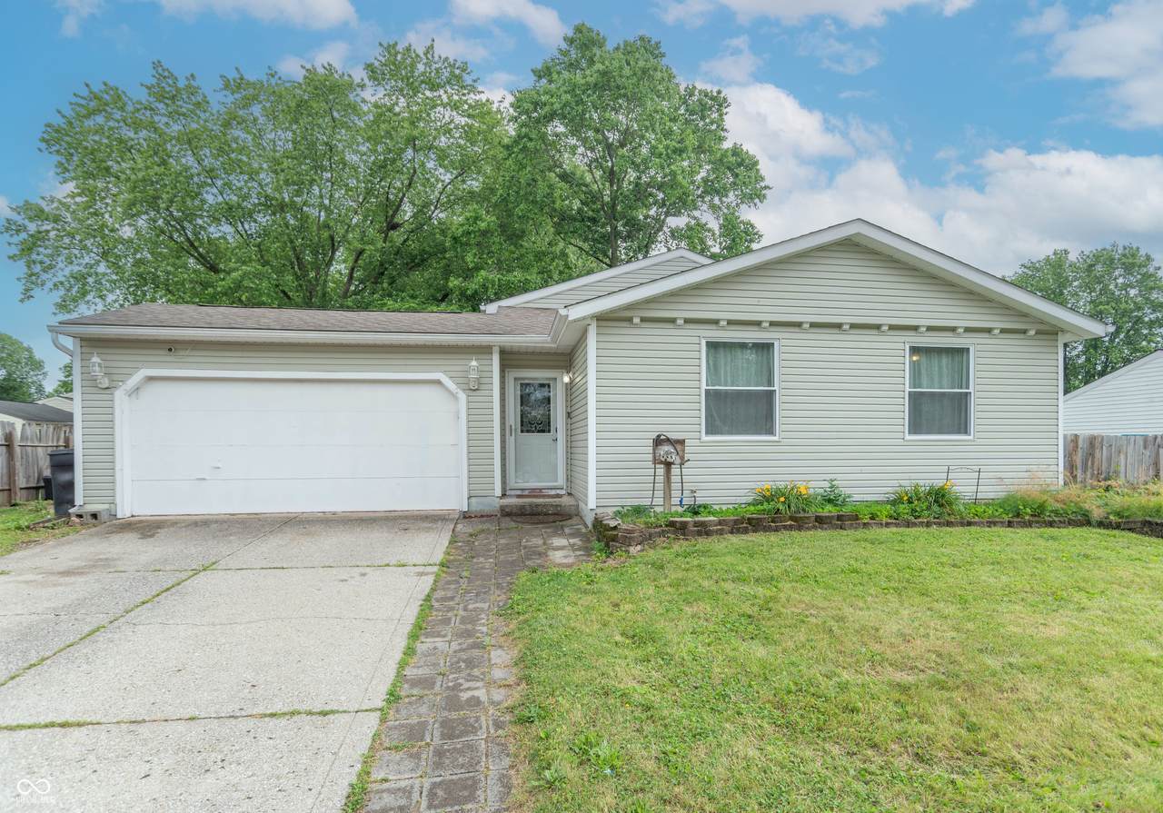 6837 Littleton Drive - Photo 1