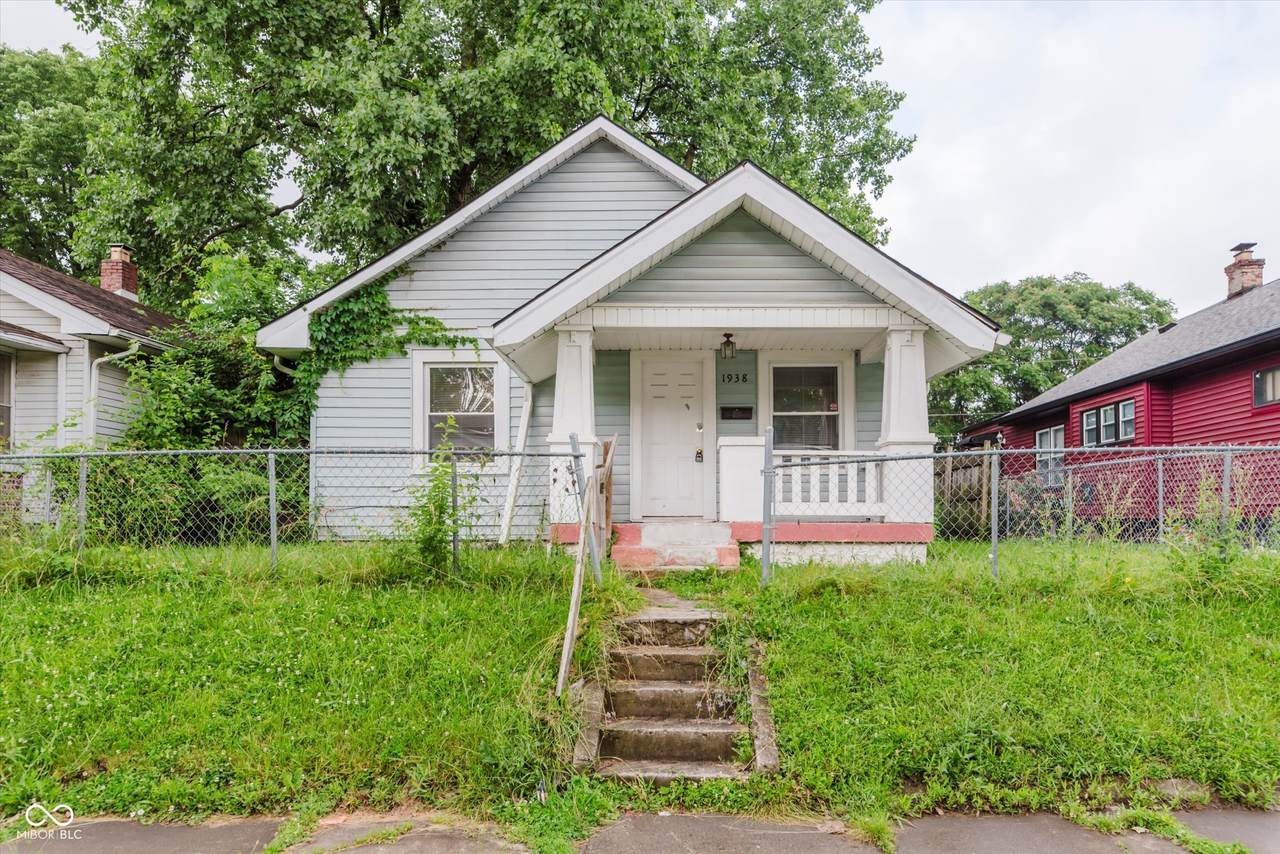 1938 Dearborn Street - Photo 1