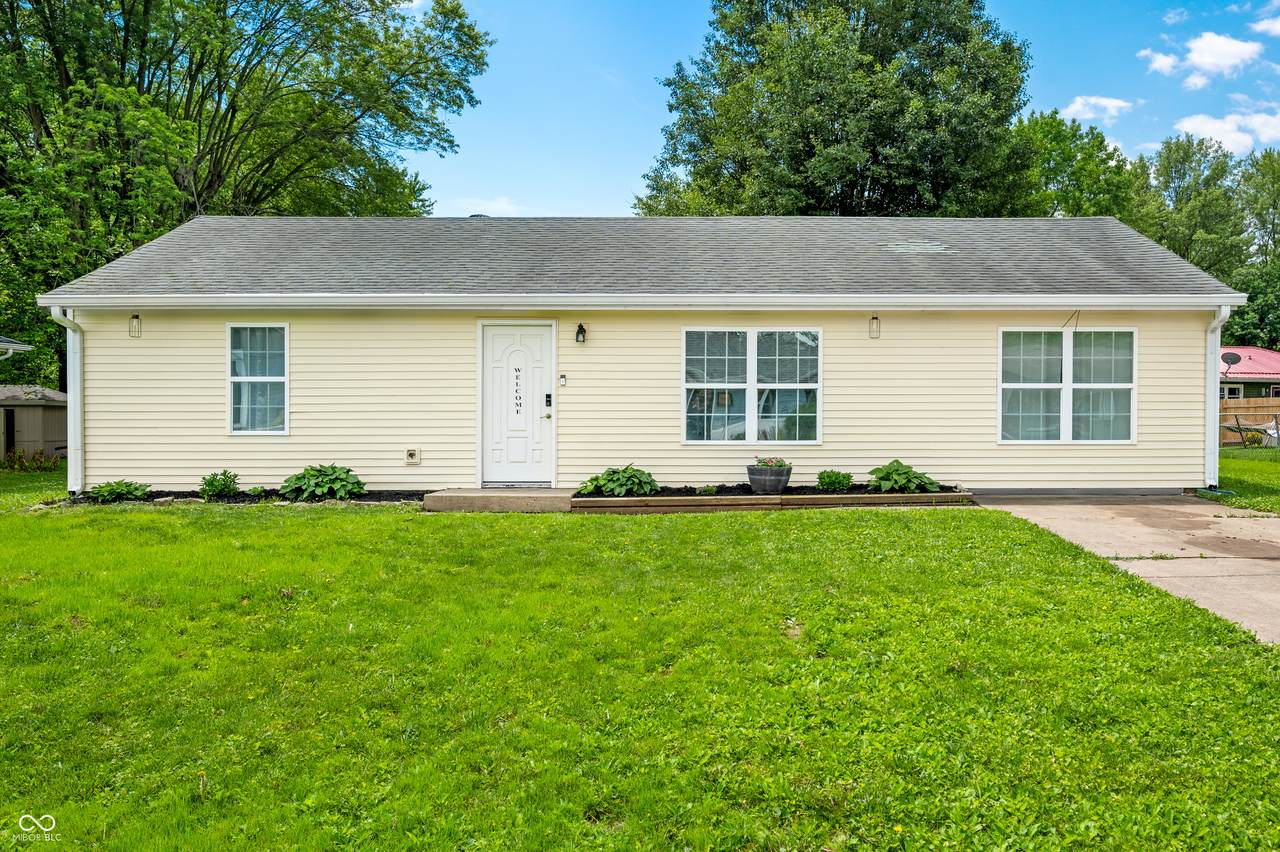 157 Meadow Place - Photo 1
