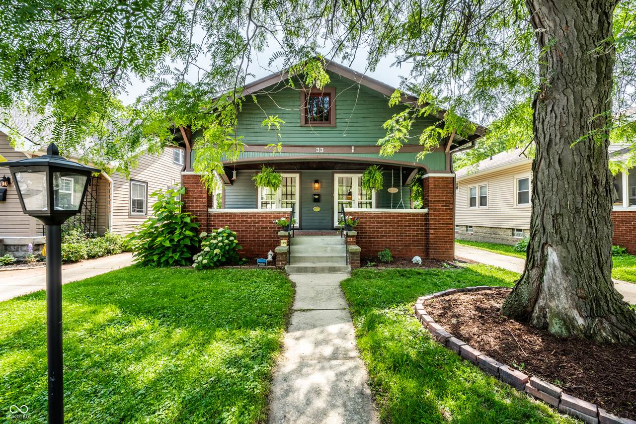 33 Webster Avenue - Photo 1