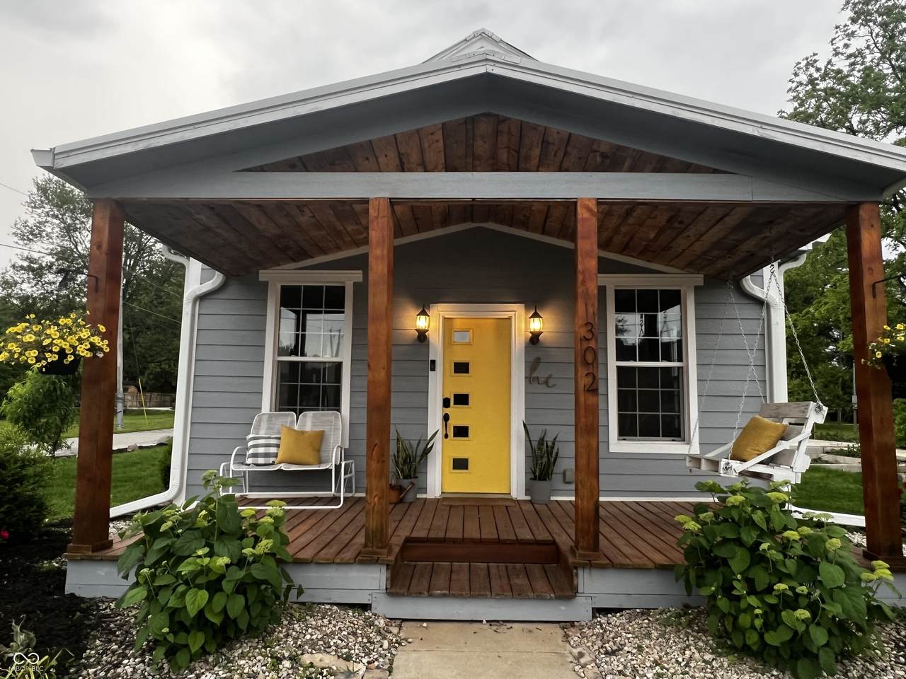 302 Penn Street - Photo 1