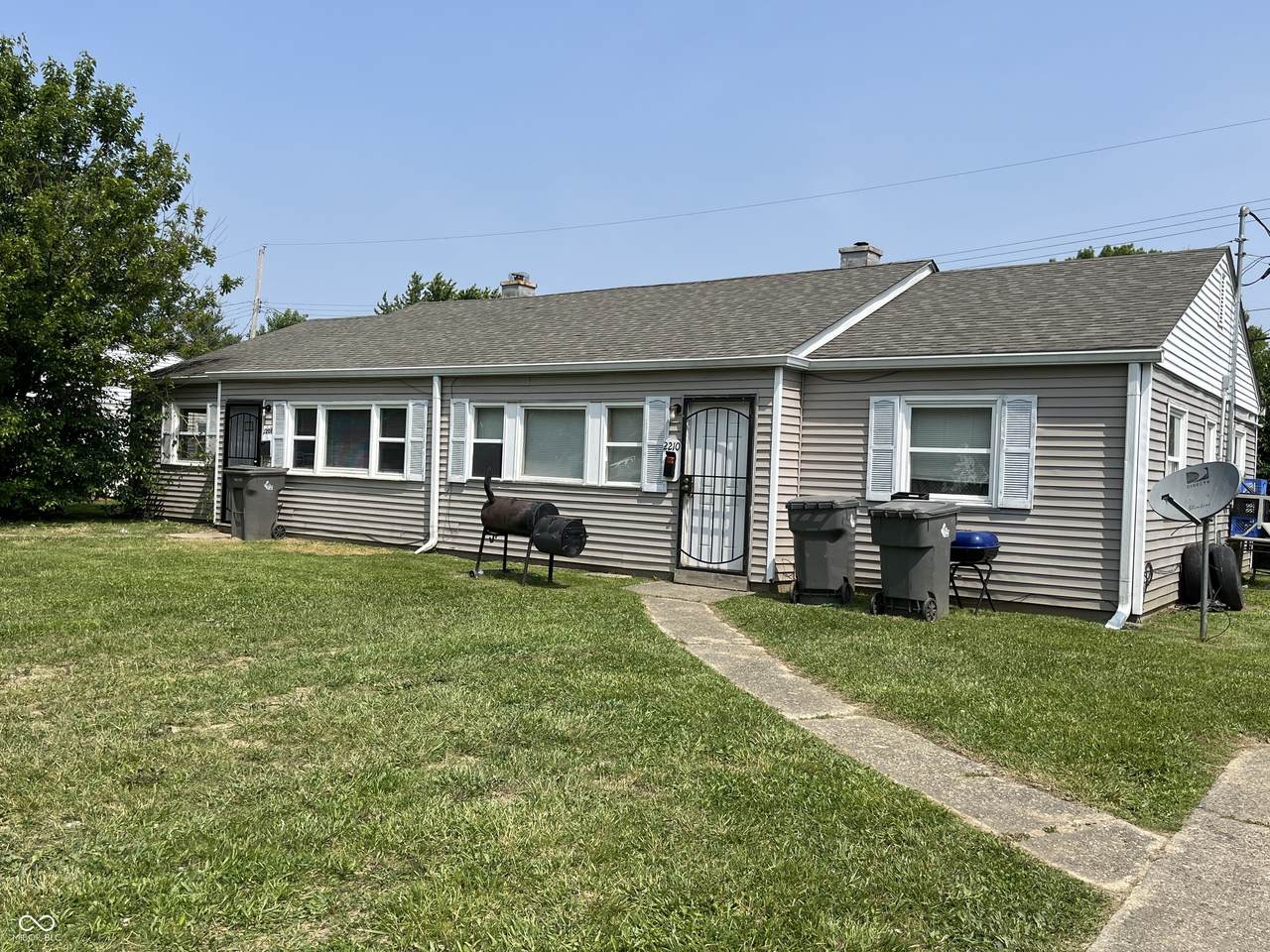 2208 Admiral Drive - Photo 1