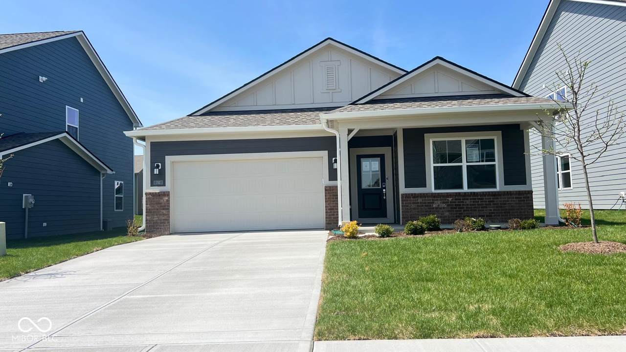 732 Penrose Place - Photo 1