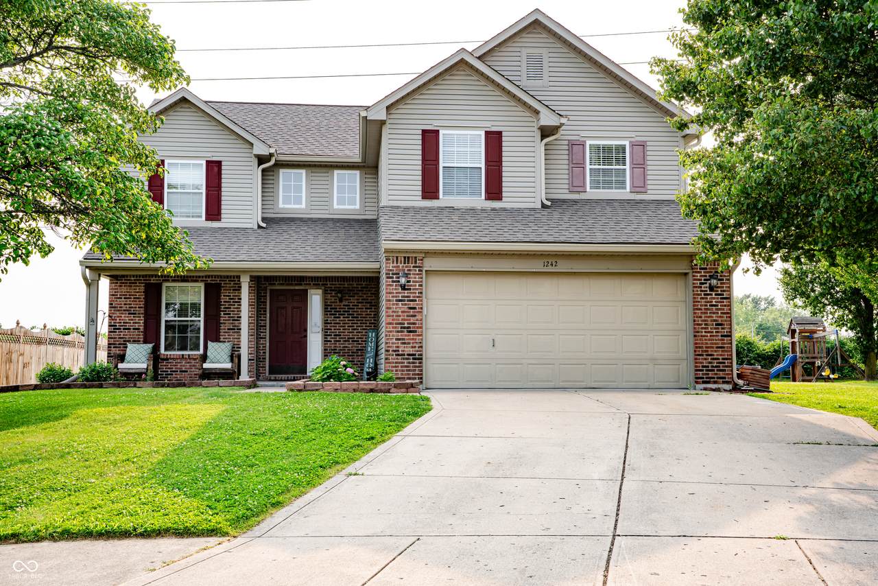 1242 Flatrock Drive - Photo 1