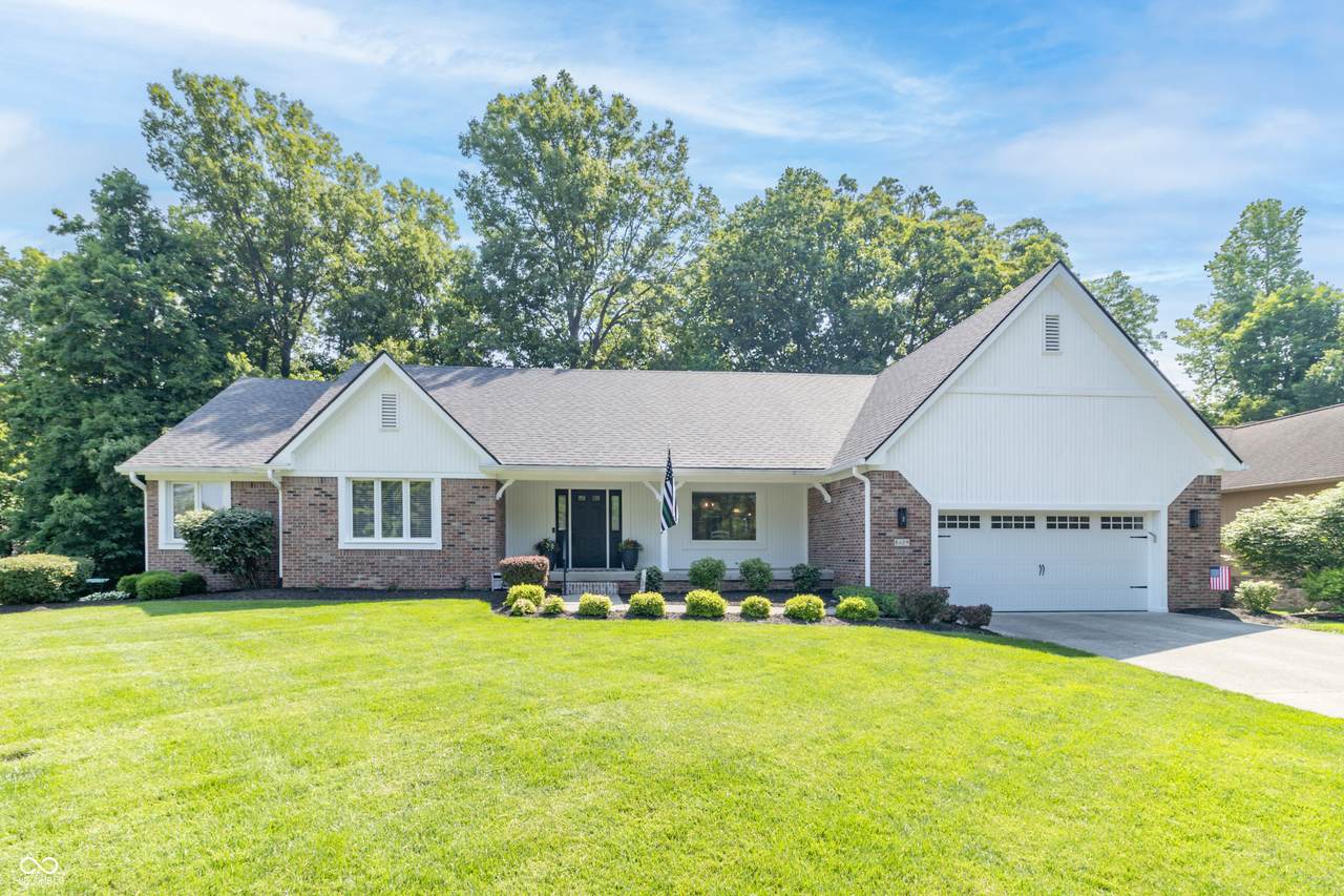8429 Catamaran Drive - Photo 1