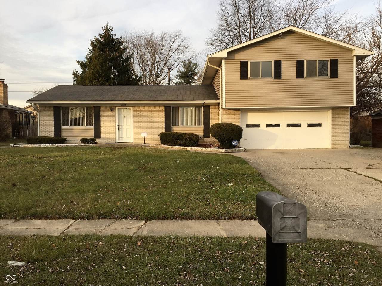 9016 Neptune Drive - Photo 1