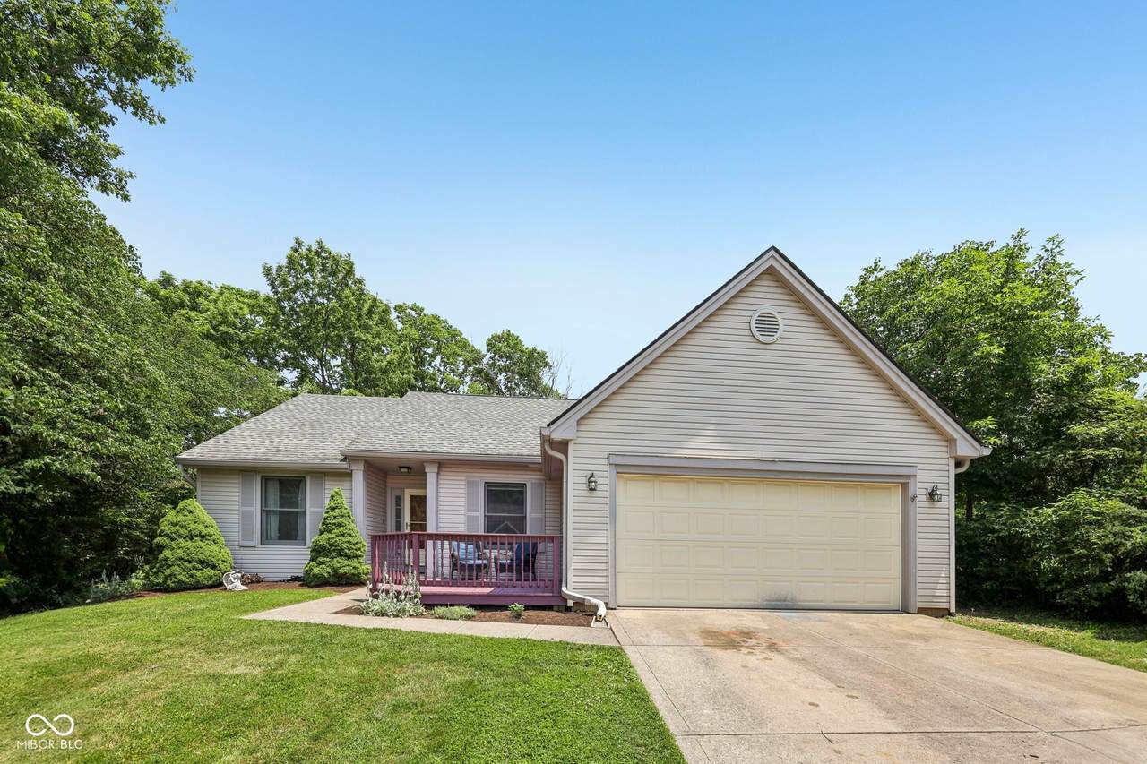 7831 Bayridge Drive - Photo 1