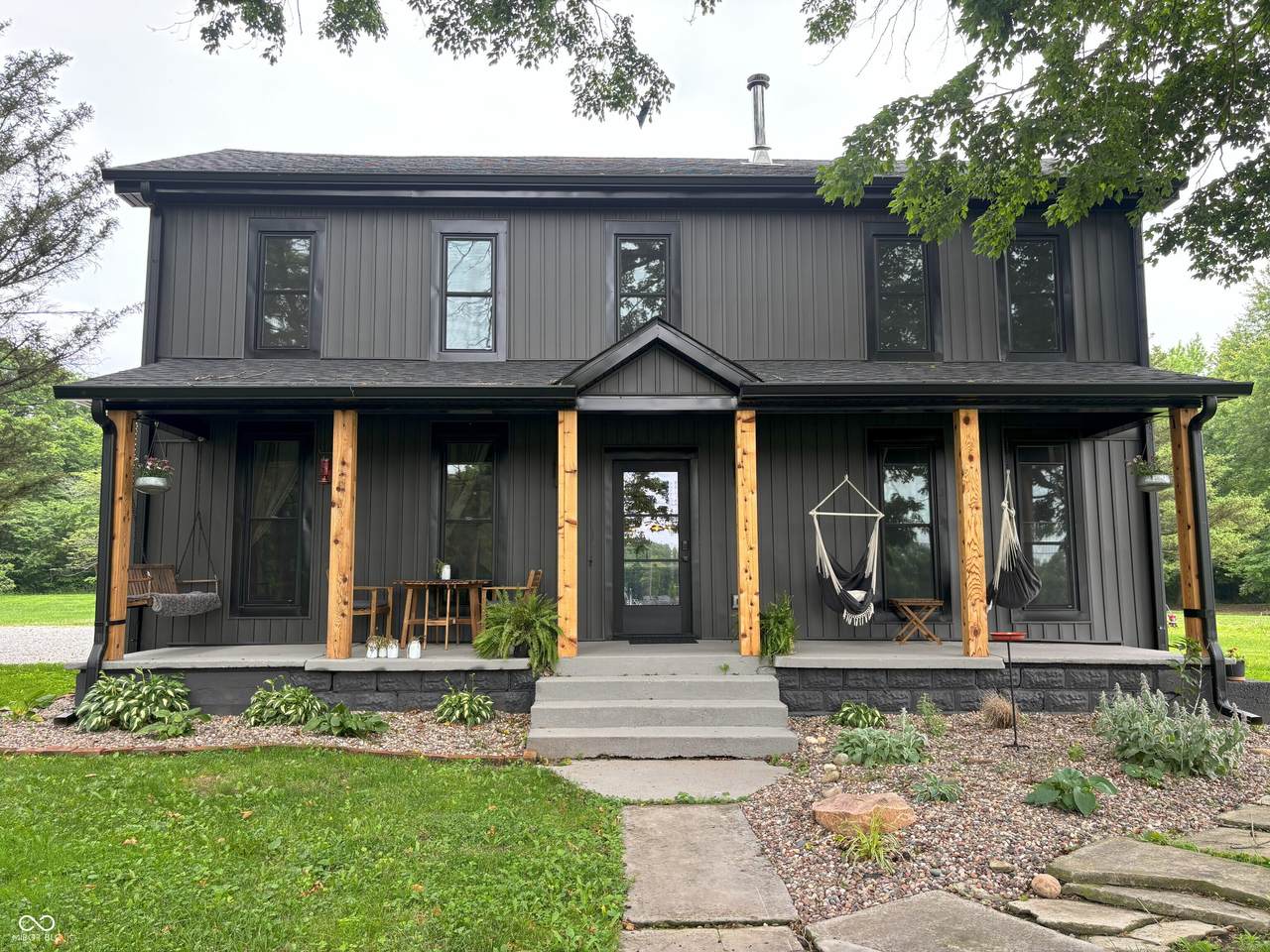 302 Log Street - Photo 1