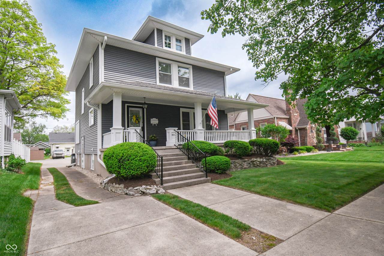 328 Calvin Boulevard - Photo 1