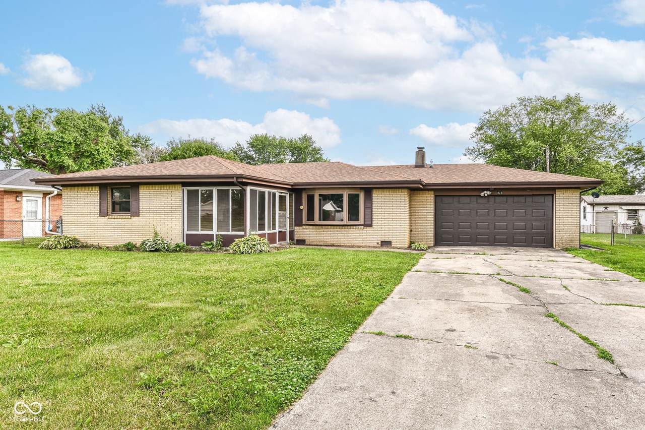 823 Rustic Road - Photo 1