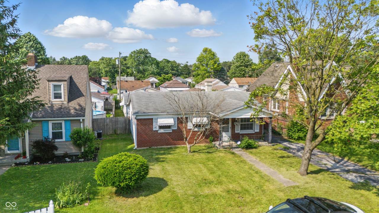 4648 Brookville Road - Photo 1
