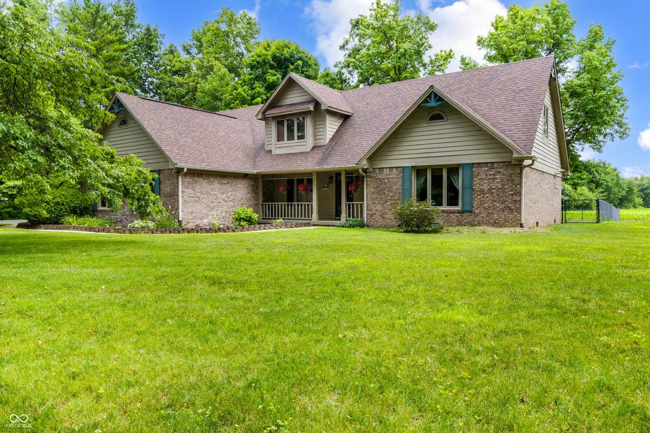 7533 Deerfield Drive - Photo 1