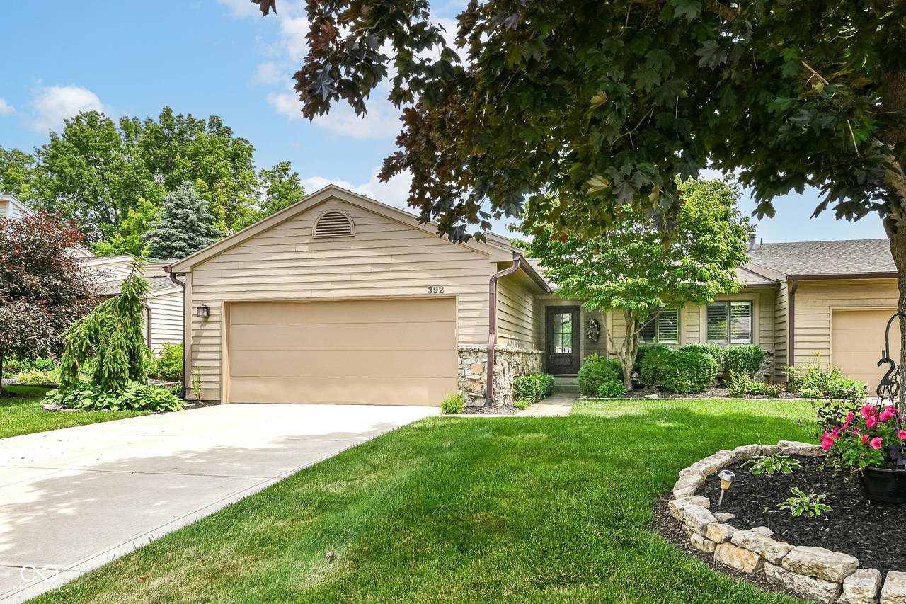 392 Sandbrook Drive - Photo 1