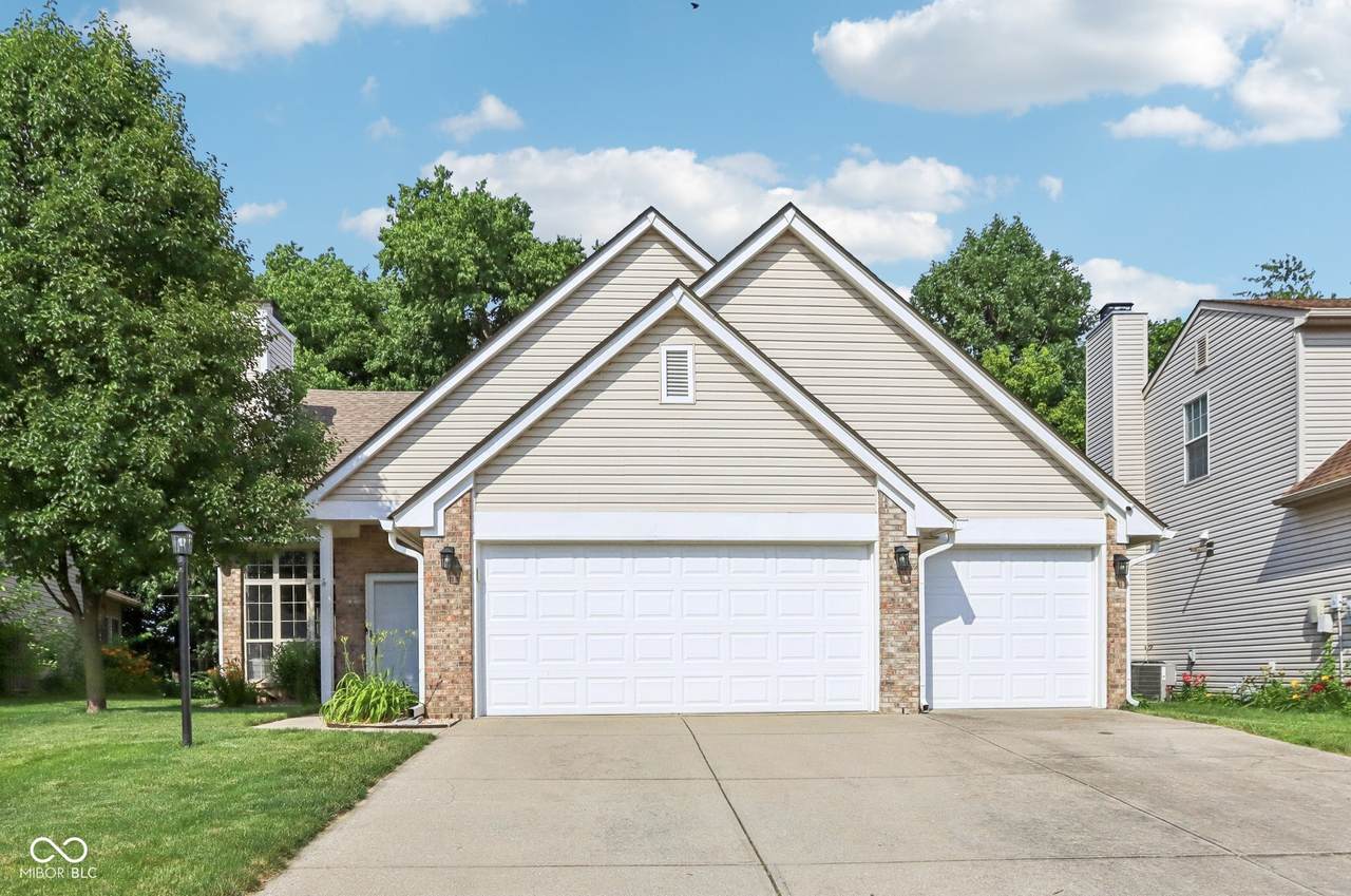 829 Pioneer Woods Drive - Photo 1