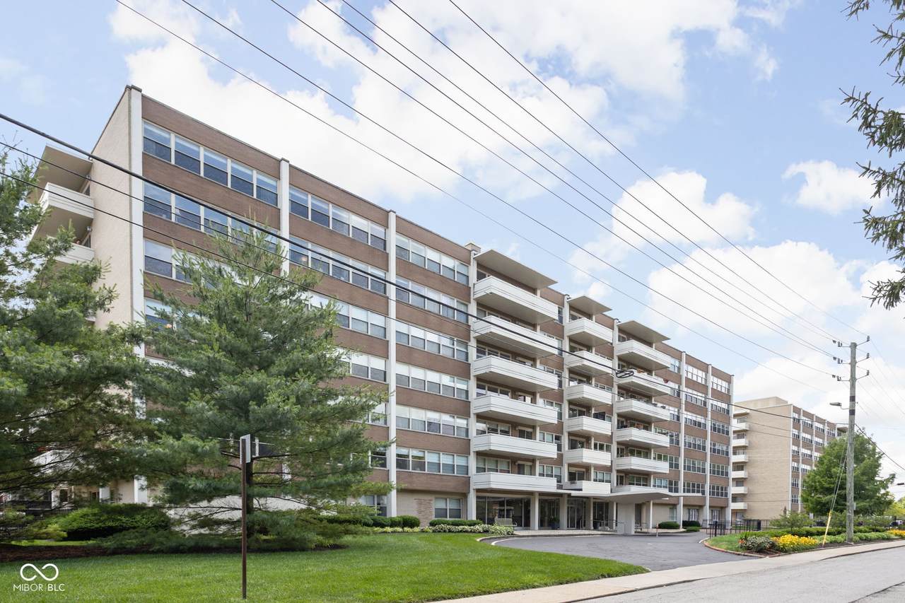 25 40th Street - Photo 1