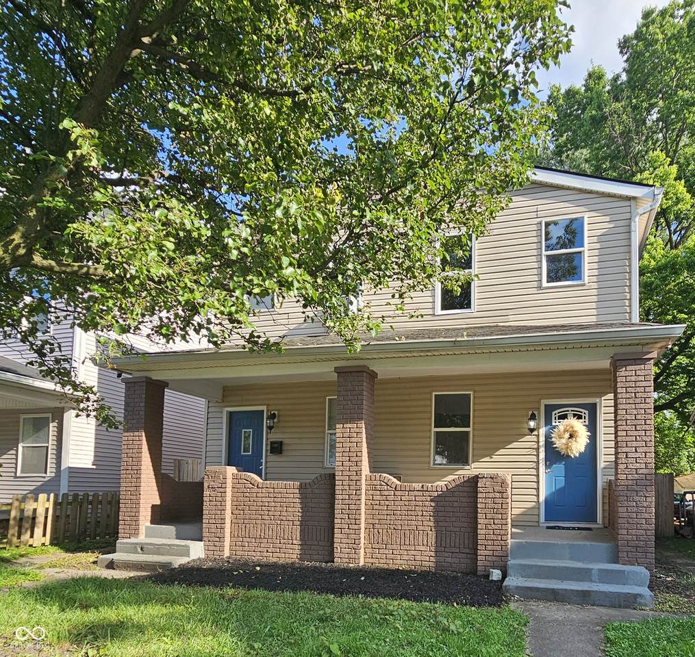 2527 10th Street - Photo 1
