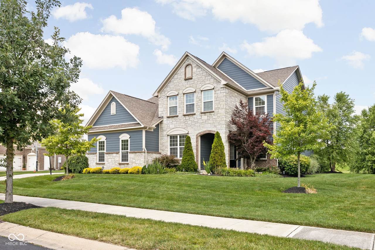 3720 Abney Highland Drive - Photo 1