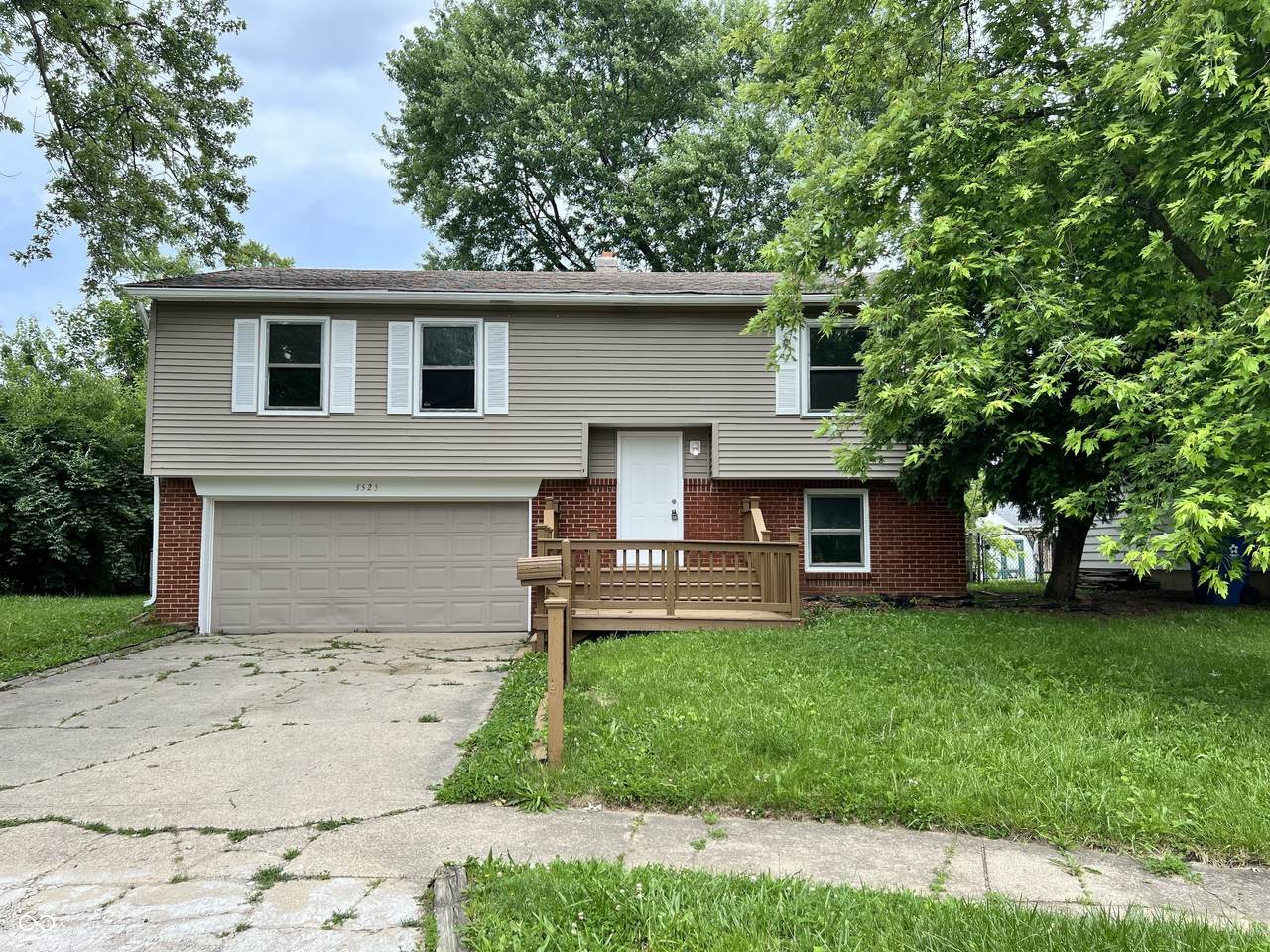 3525 Lombardy Place - Photo 1