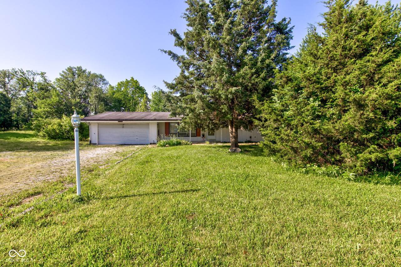 10065 25th Street - Photo 1