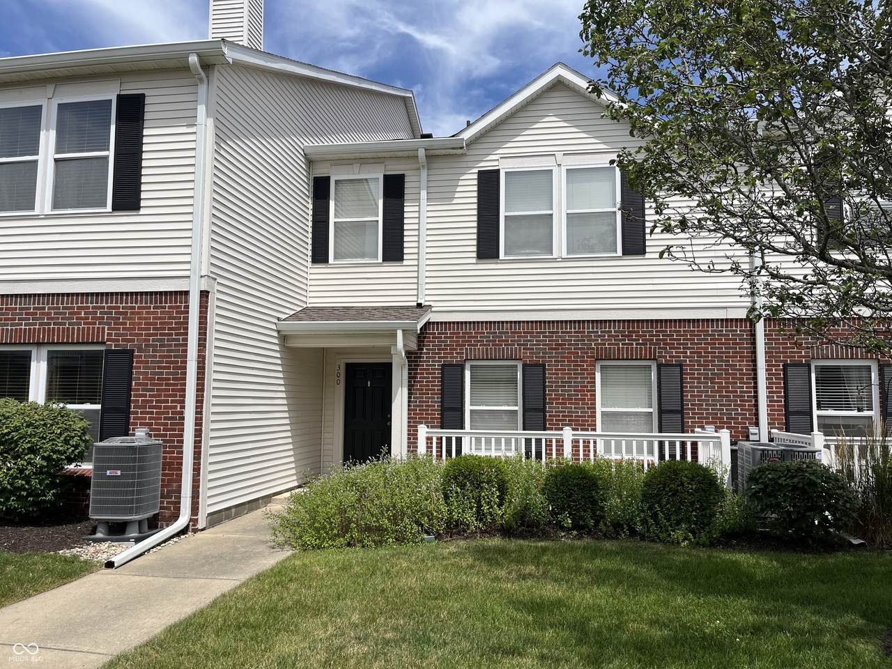 12175 Bubbling Brook Drive - Photo 1
