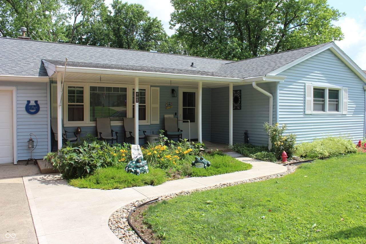 705 Terrace Lane - Photo 1