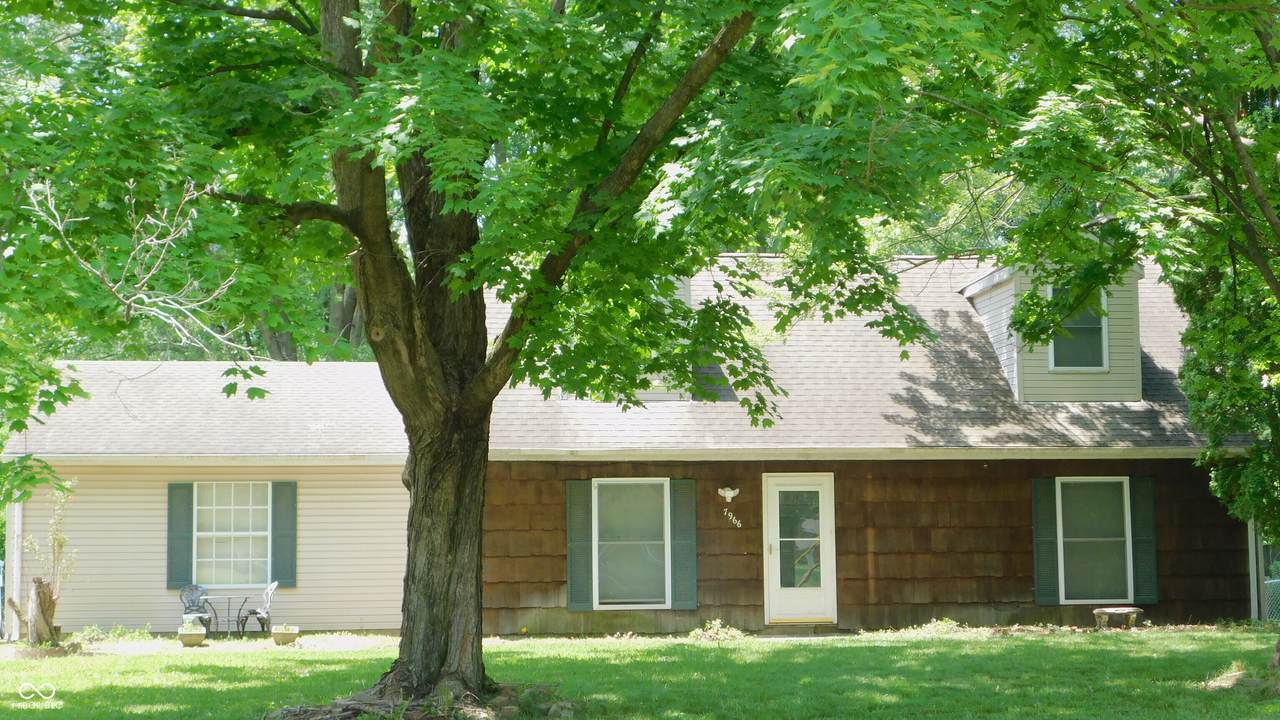 7966 Chiltern Drive - Photo 1