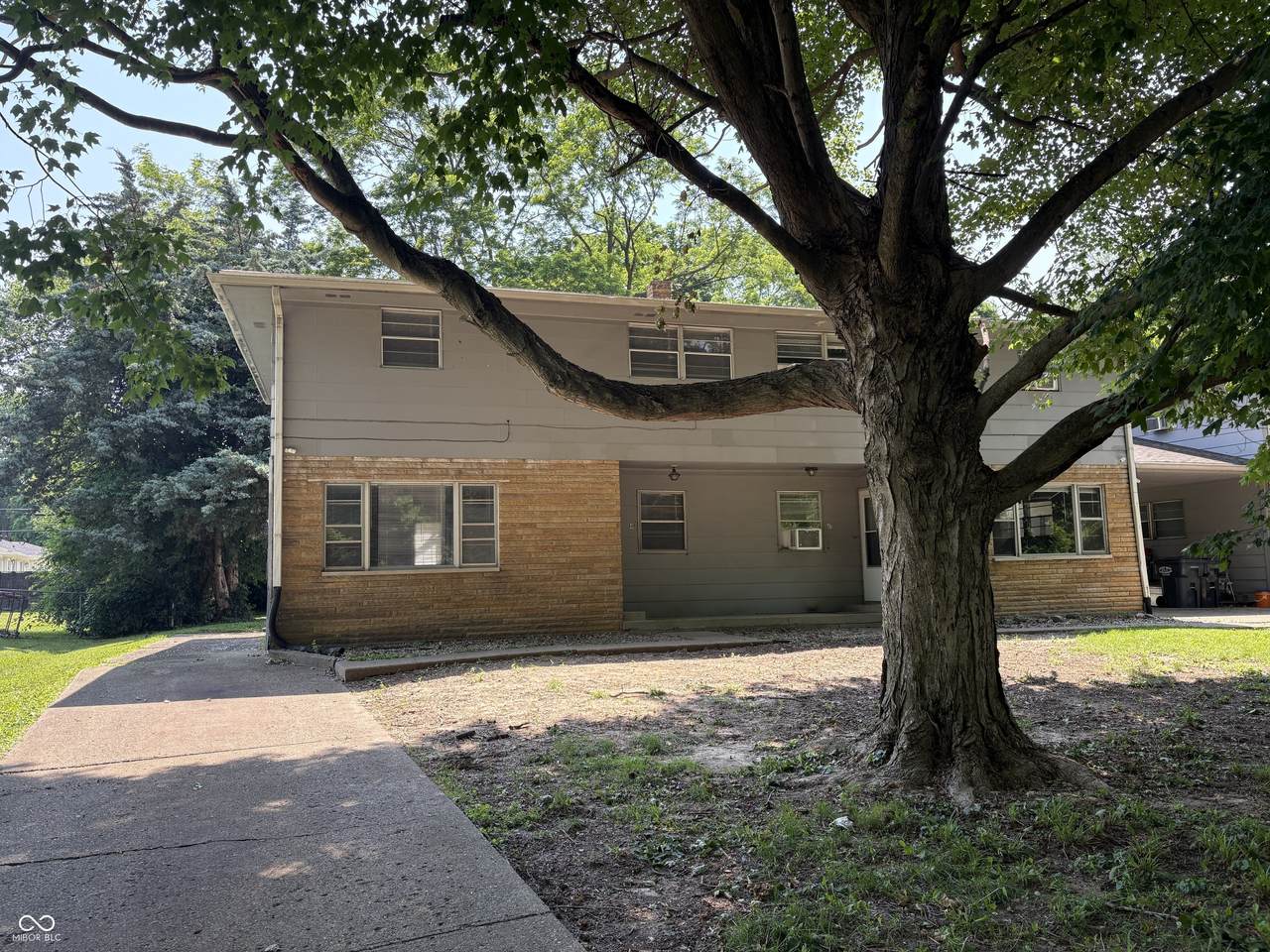 839 Riverside Drive - Photo 1