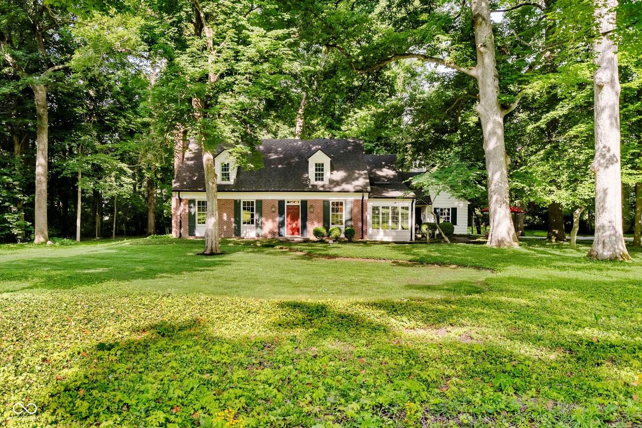 6280 Chester Avenue - Photo 1