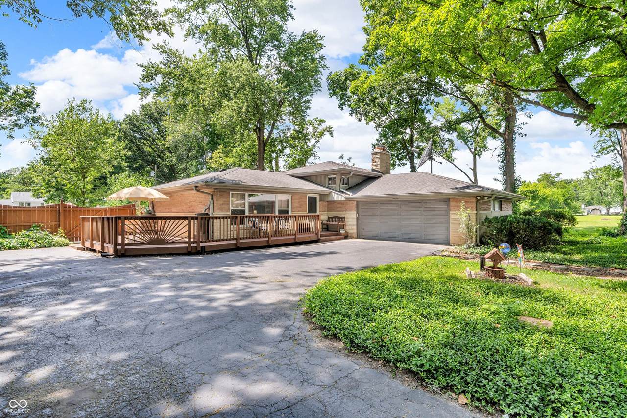 1340 Eustis Drive - Photo 1