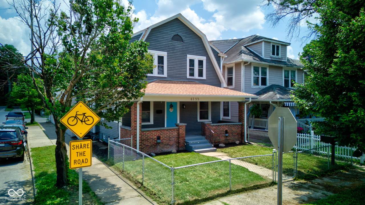 4155 Graceland Avenue - Photo 1