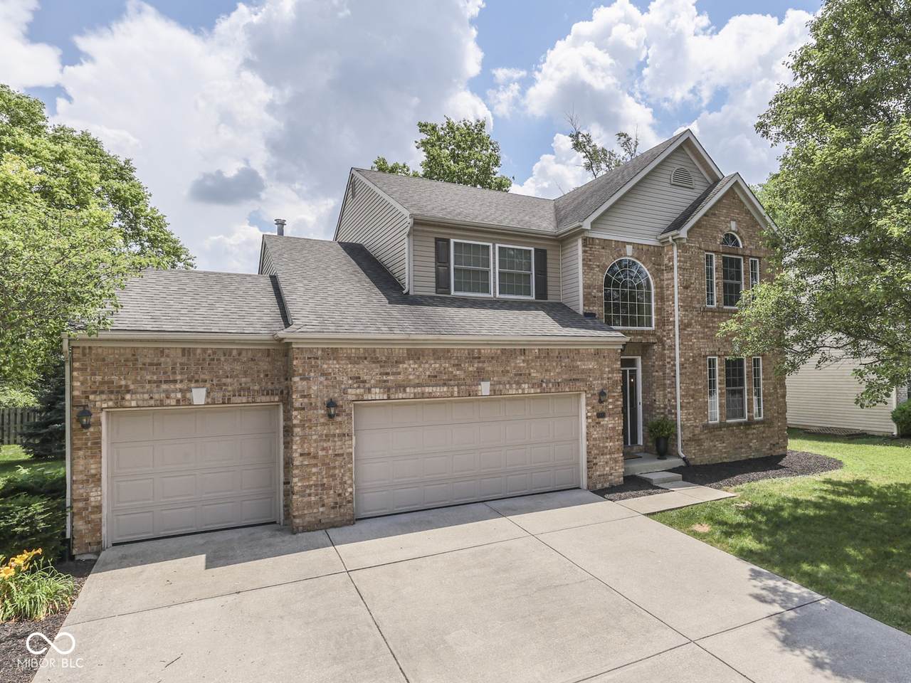8415 Alcona Drive - Photo 1