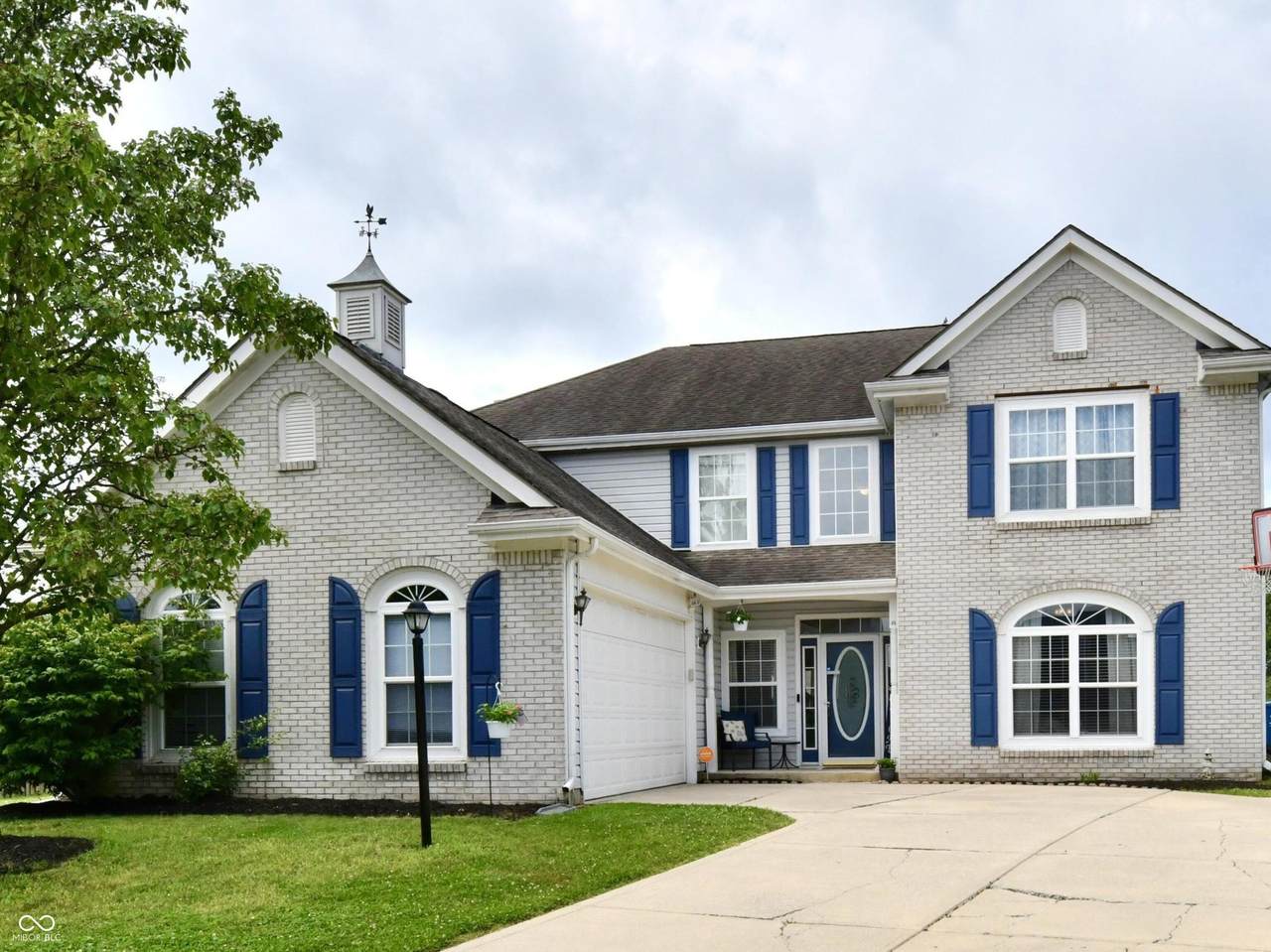 6126 Navy Circle - Photo 1