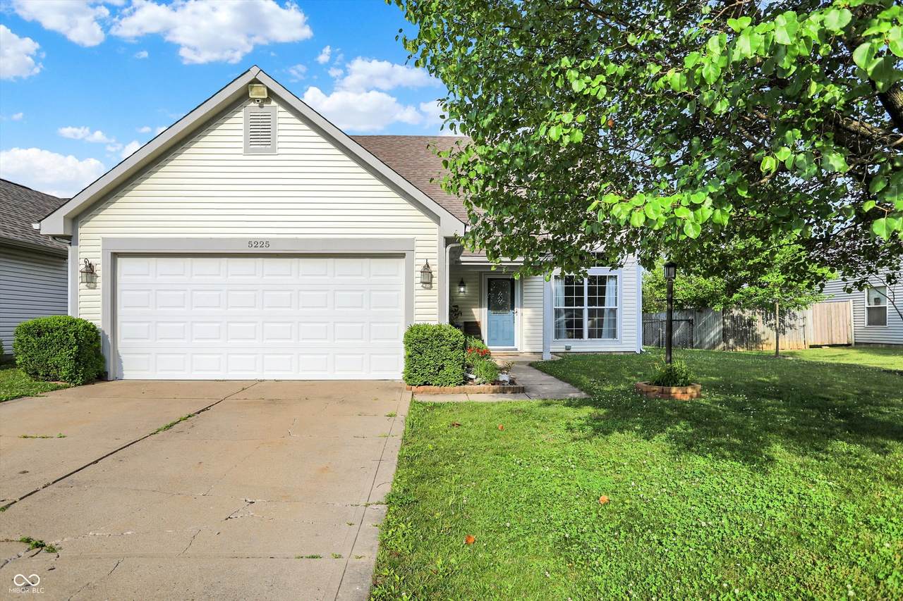 5225 Thompson Park - Photo 1