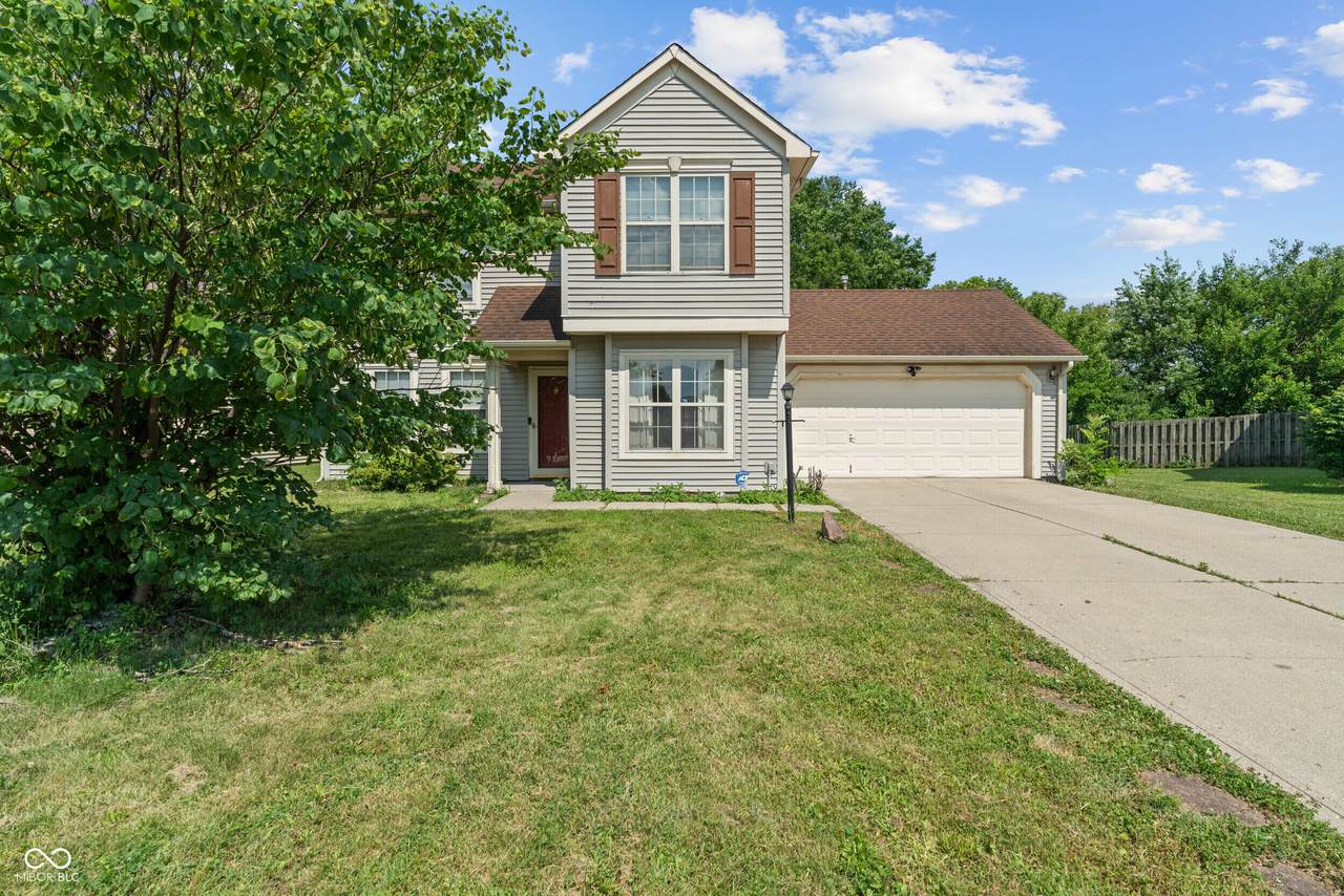 4533 Golden Meadow Drive - Photo 1