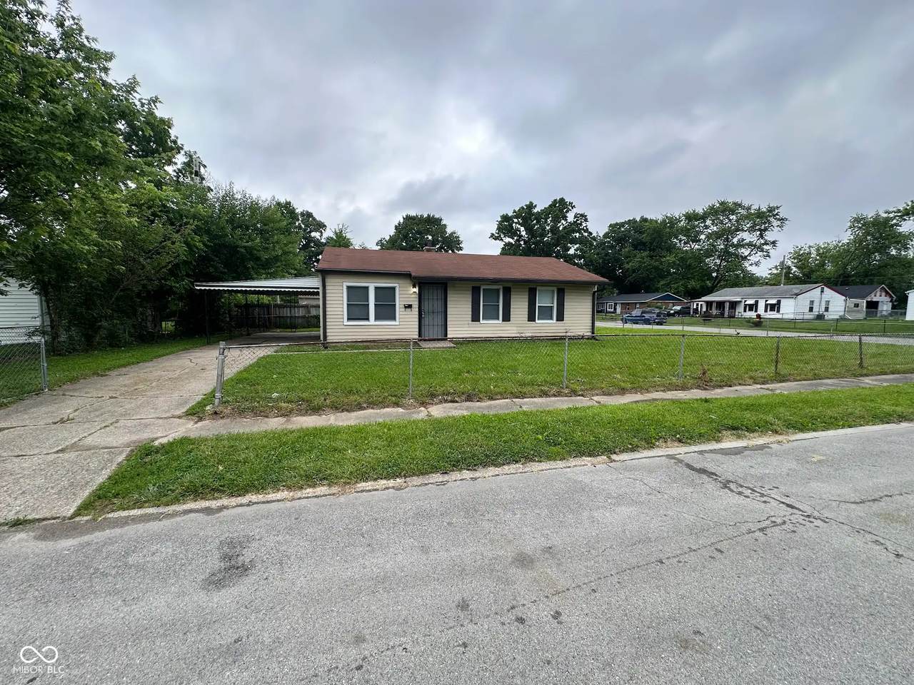 3302 Butler Avenue - Photo 1