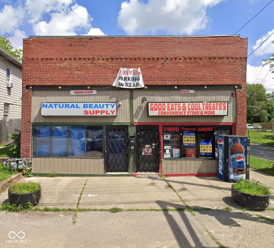 4426 Washington Street - Photo 1